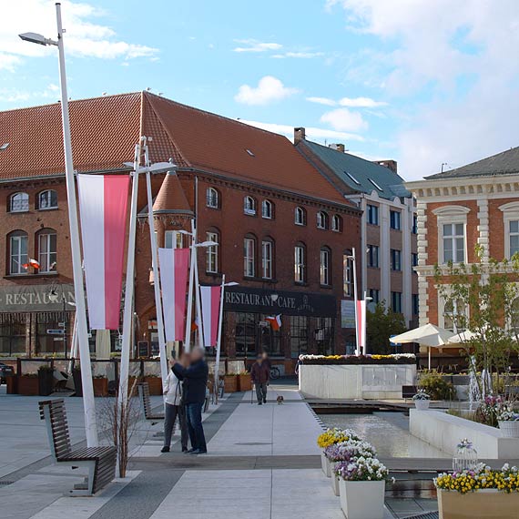 Flaga Monako w centrum winoujcia?