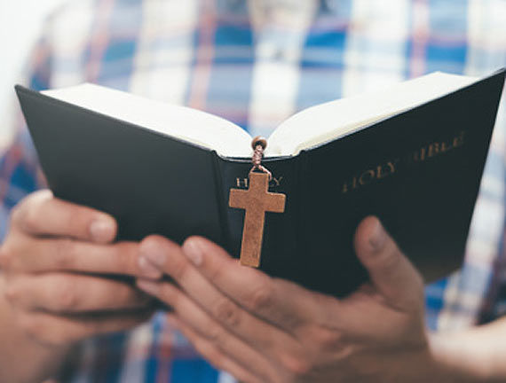Czytelnik pyta o wynagrodzenia nauczycieli religii