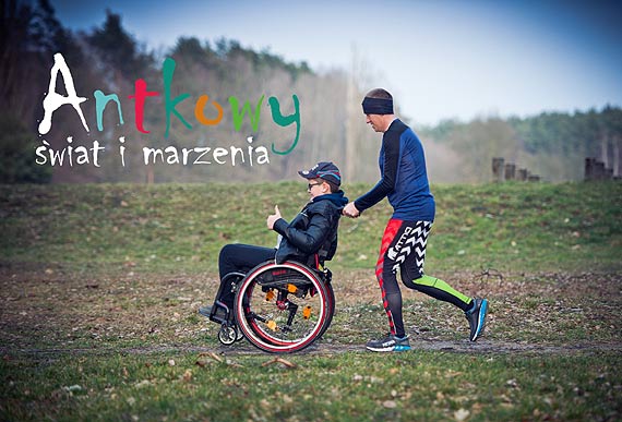 Biegnie z Zakopanego dla Antka. Jutro będzie w Świnoujściu