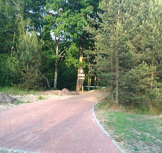 Trasa rowerowa winoujcie-Midzyzdroje ma utrudniony wjazd, mona si tam przewrci