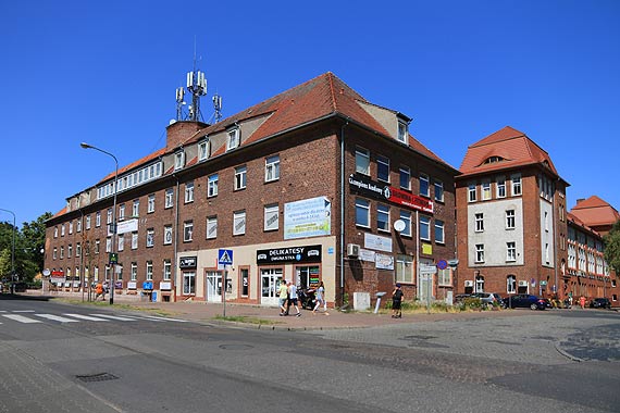 2,14/m-c za metr lokalu handlowego przy gwnej ulicy w winoujciu? Tak - tyle bierze Urzd Miasta