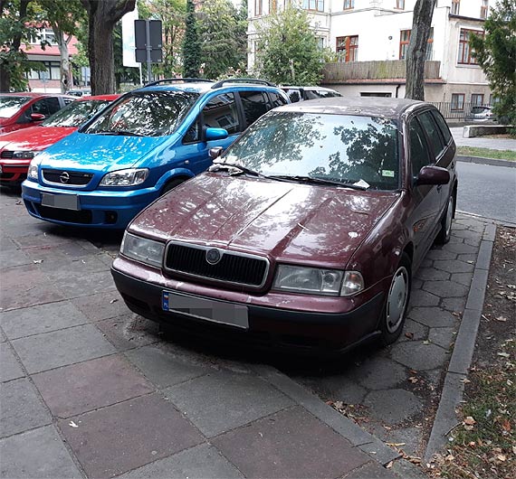 Rekordzista? Stoi tak od kwietnia