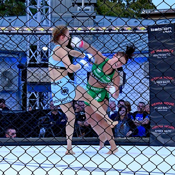 Babilon MMA Midzyzdroje. Relacja z walki: Eliza Kuczyska ze winoujcia i Olga Michalska. Zobacz fotogaleri!