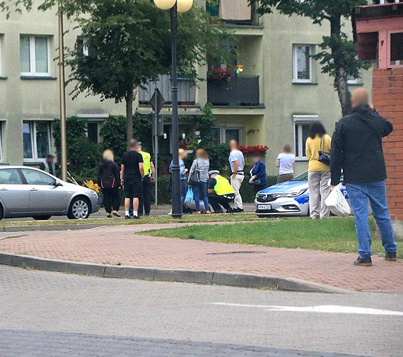 Na ulicy zostaa potrcona 18-latka