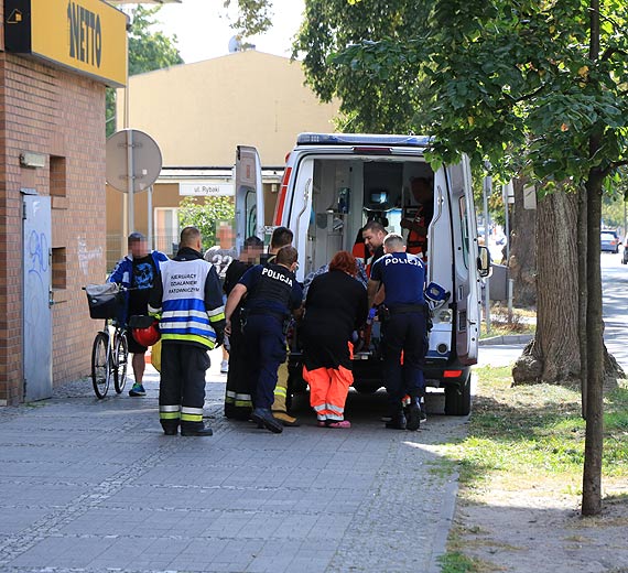 Mczyzna zatru si oparami rozpuszczalnika