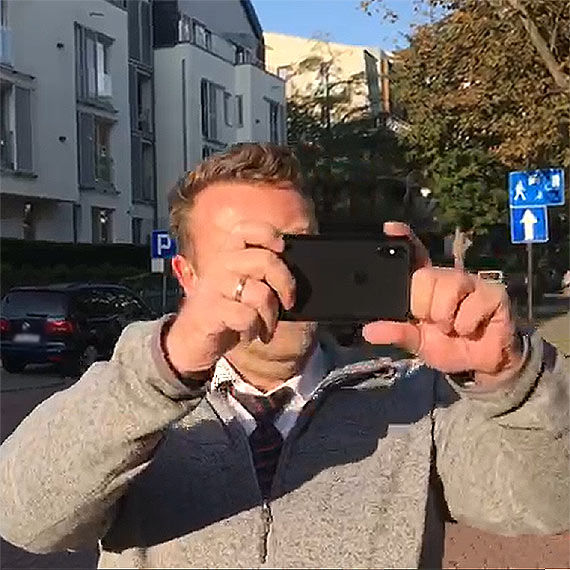 Kierowca autokaru zablokowa ulic. Zobacz film!