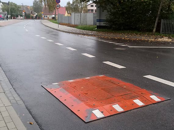 Uwaga kierowcy!!! Spowalniacz na Markiewicza – grony! Gdzie s suby drogowe?