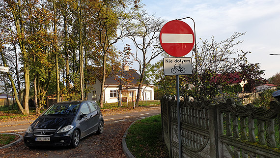 UM: Ulica Szmaragdowa. Nowa jezdnia i kontrapasy rowerowe w Przytorze-Łunowie