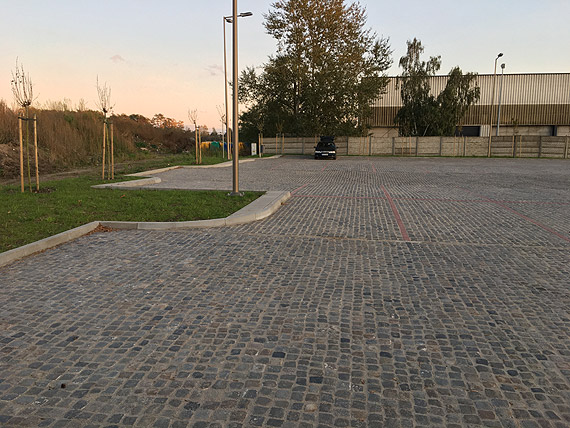 UM: Nowy parking przy cmentarzu. Dostępne jest 171 nowych miejsc postojowych