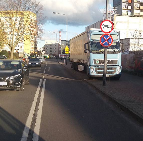 Czytelnik-podatnik: Naprawy za moje ciężko zarobione pieniądze?!
