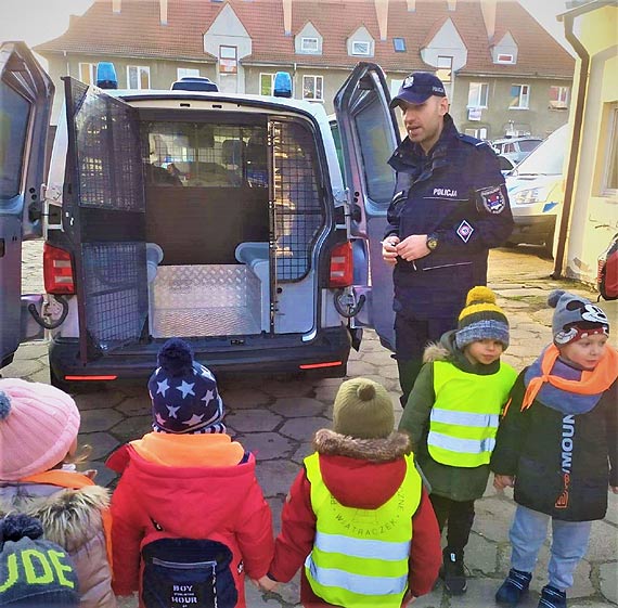 „Wiatraczki” poznay zawd Policjanta!
