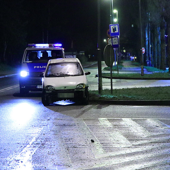 Nocny pościg. Policja schwytała jedną osobę, a drugą ustaliła