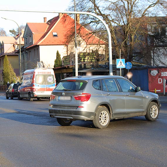Niebezpieczne skrzyżowanie Wojska Polskiego i 11 Listopada. Zderzyły się samochody