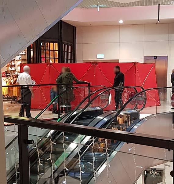 Nie pomoga duga reanimacja. W Galerii Corso zmar mczyzna