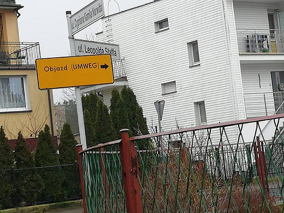 Bd dokadniej wertowa sownik polsko-niemiecki?
