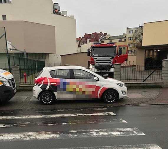 Zebra na jezdni. To jest przejcie czy nie? Uwaga – tu moe doj do wypadku!