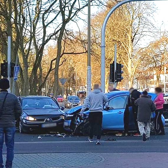 Kolejne zderzenie dwch aut na skrzyowaniu ul. Wojska Polskiego z 11 Listopada