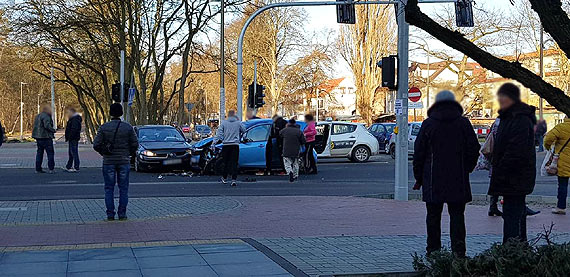 Kolejne zderzenie dwch aut na skrzyowaniu ul. Wojska Polskiego z 11 Listopada