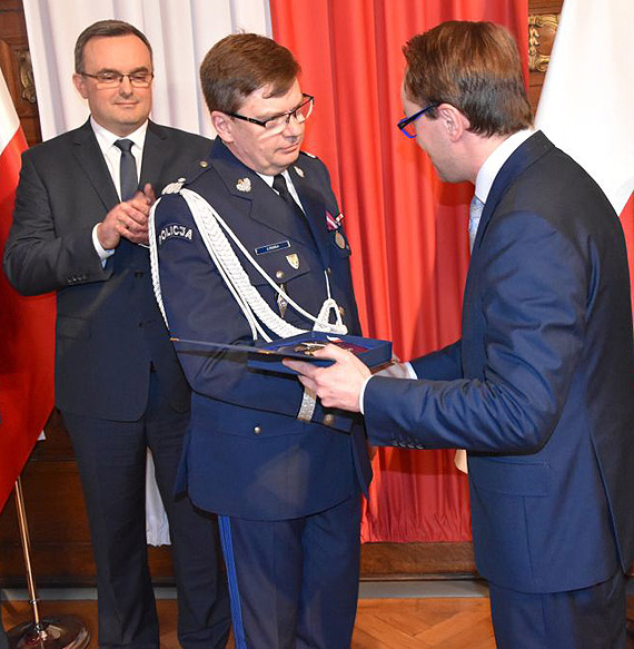 Pożegnanie ze służbą szefa zachodniopomorskich policjantów nadinsp. Jacka Cegieły