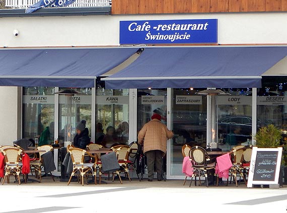 Mieszkaniec:  Cafe Restaurant winoujcie?