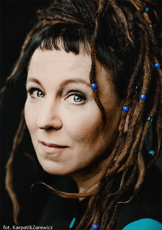 Ju w kwietniu. Olga Tokarczuk na naszej wyspie