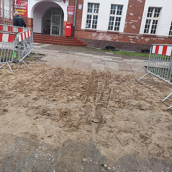 Czytelnik: Przejście czy droga przez mękę?