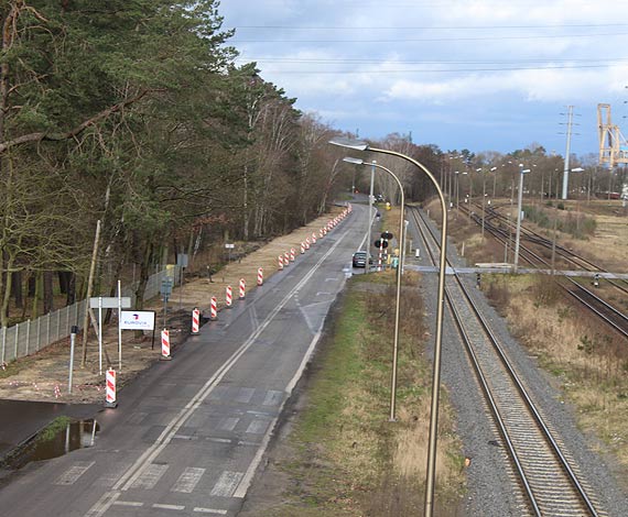 Wida ju przebieg nowej drogi rowerowej wzdu ul. Barlickiego