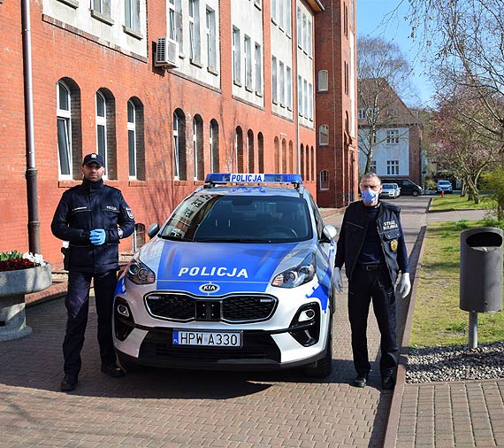 Służby ramię w ramię przeciwko SARS CoV-2