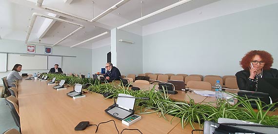 Sesja zdalna w wykonaniu świnoujskiego samorządu