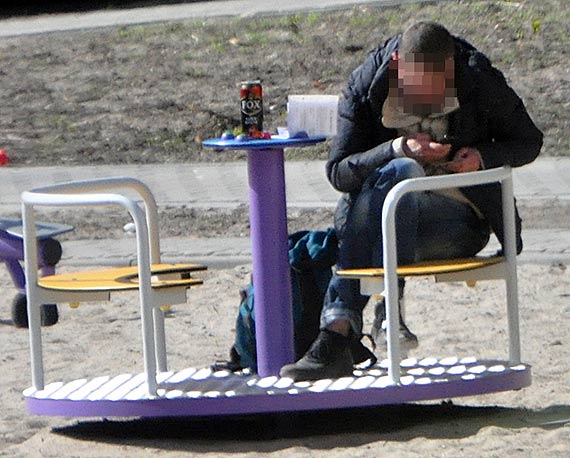Czytelniczka: Z karuzeli zrobi sobie barek