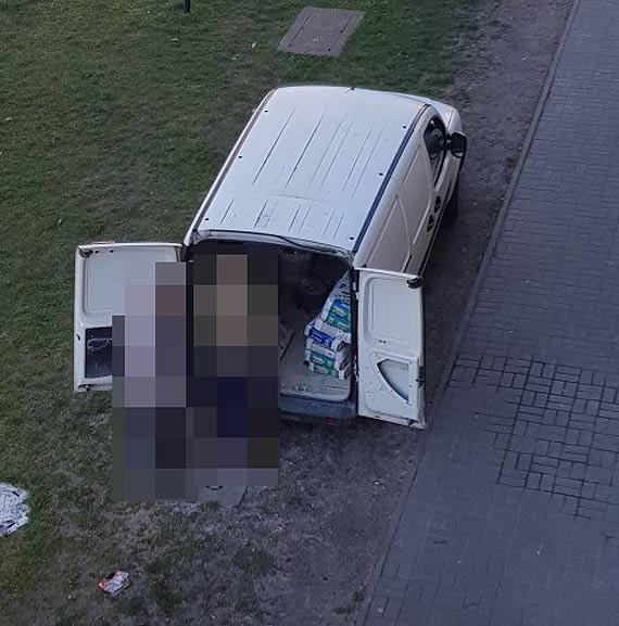 Remont klatki schodowej przeszkadza w prowadzeniu e-learningu