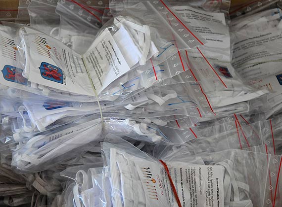 Jest już kolejna partia maseczek dla mieszkańców