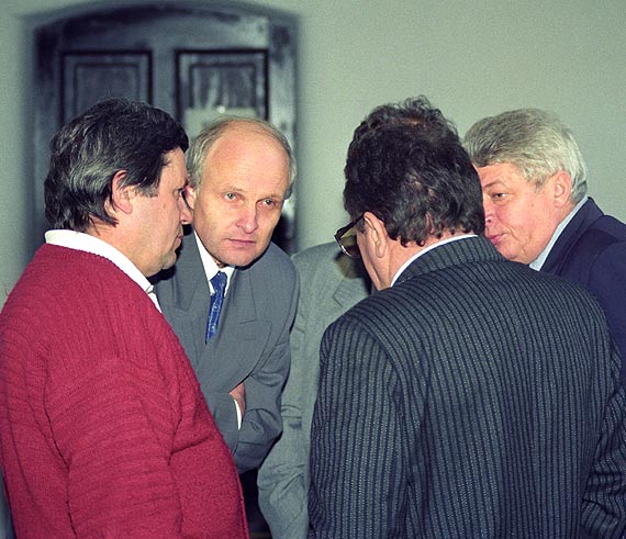 Tak było: Jak Solidarność straciła, a do władzy doszli byli PZPR-owcy. Zobacz fotogalerię!