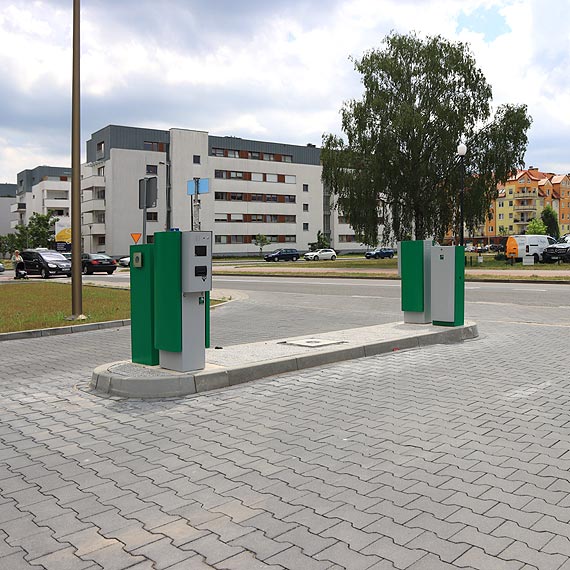 Parking wrogi autobusom