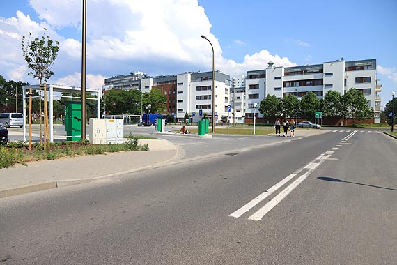 Parking wrogi autobusom