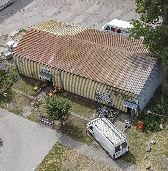 Niepowtarzalna okazja dla poszukiwaczy stylowych elementów wyposażenia domu, antyków; Komis u zbiegu ulic Witosa i Kościuszki rozpoczyna całkowitą wyprzedaż!