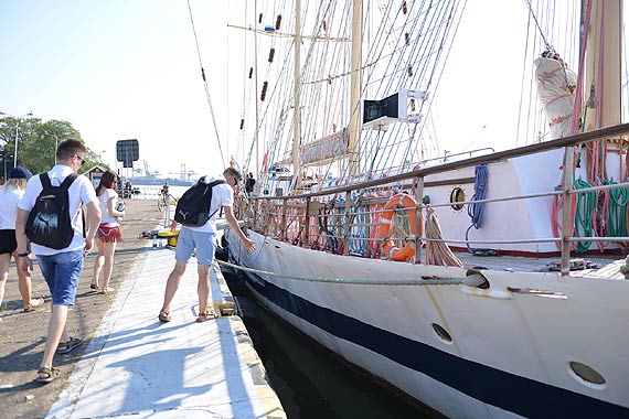 STS Pogoria w winoujciu