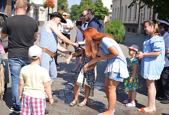 Neptun ze wit zaprosi na obchody Dnia Latar Morskich w winoujciu