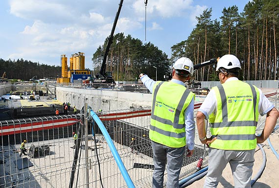 Tunel pod win. „Kret” gigant pynie do winoujcia