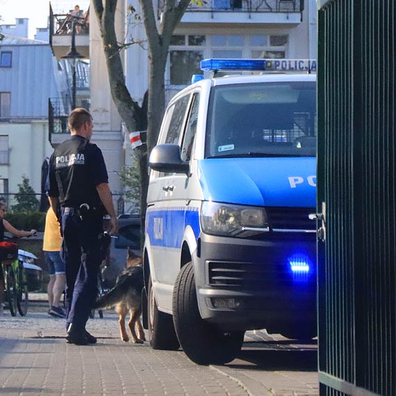 Wamanie do kawiarni na promenadzie