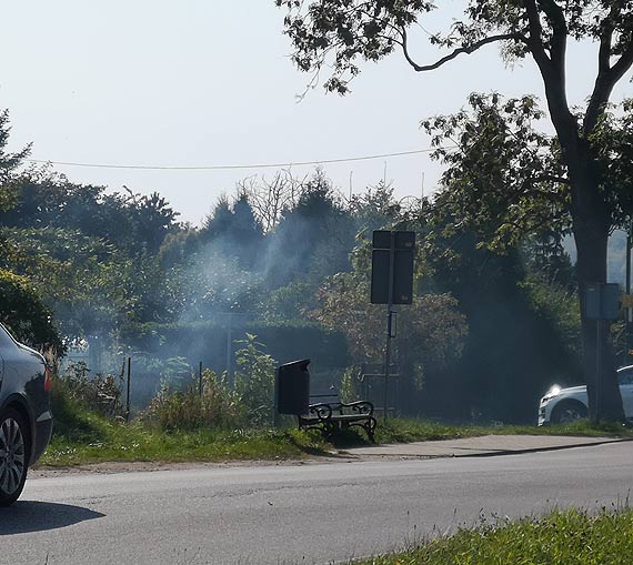 Mieszkaniec: Dziakowcy witaj wjedajcych do winoujcia siwym dymem!