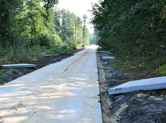 Drogowe inwestycje w Karsiborze. Kończą ulicę Kanałową, zaczynają 1 Maja
