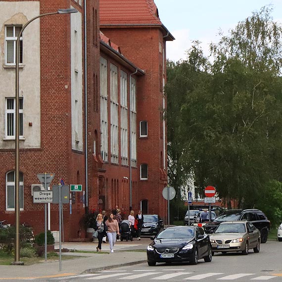 Urzdnicy ju odbijaj karty czasu pracy. Kto nie musi?  
