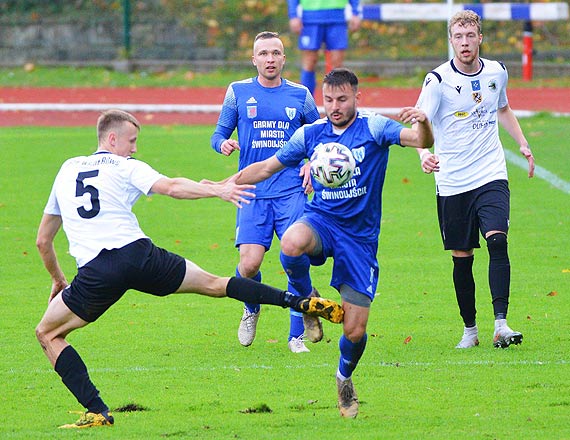 Flota zdecydowanie pokonała „Gryfa”