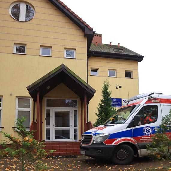 Kilku Ratowników medycznych na kwarantannie. Ale Pogotowie Ratunkowe nadal pomaga