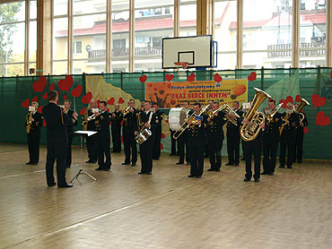 ŚWINOUJSKA ORKIESTRA NA PIKNIKU CHARYTATYWNYM