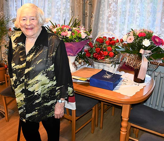 Mieszkanka Świnoujścia obchodzi setne urodziny! „Sto lat!” można zaśpiewać pani Annie Żeleszkiewicz, która właśnie dziś obchodzi stulecie swoich urodzin