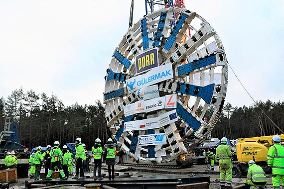 winoujcie buduje tunel. Potna tarcza jest ju w komorze!