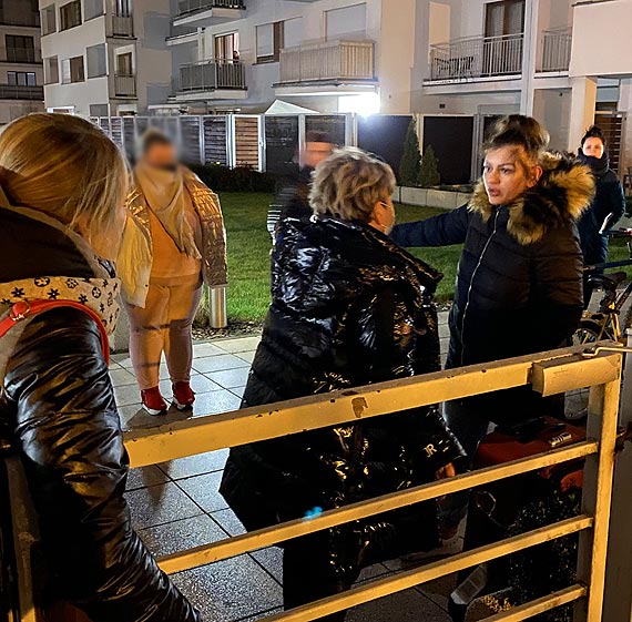 Wielka kłótnia polsko - polska na Platanie. Poszło o małżeństwo z Mołdawii, które zostało wyrzucone z mieszkania