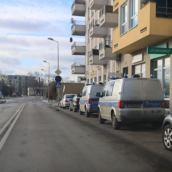 Zodziej bez skrupuw. Gastronomia ledwo zipie, a on okrad restauracje. Waciciele szacuj straty na kilkanacie tysicy zotych
